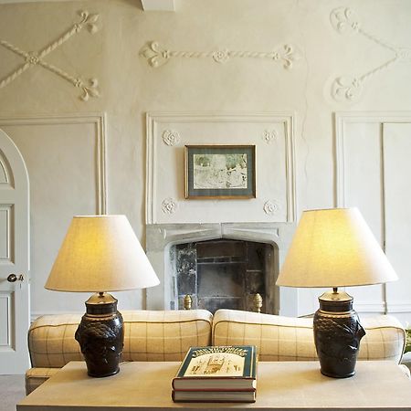 The North Wing - Combermere Abbey ウィットチャーチ エクステリア 写真